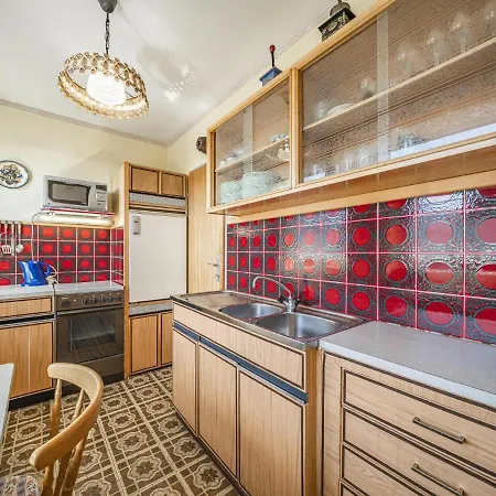 Susis Top 10 Apartment